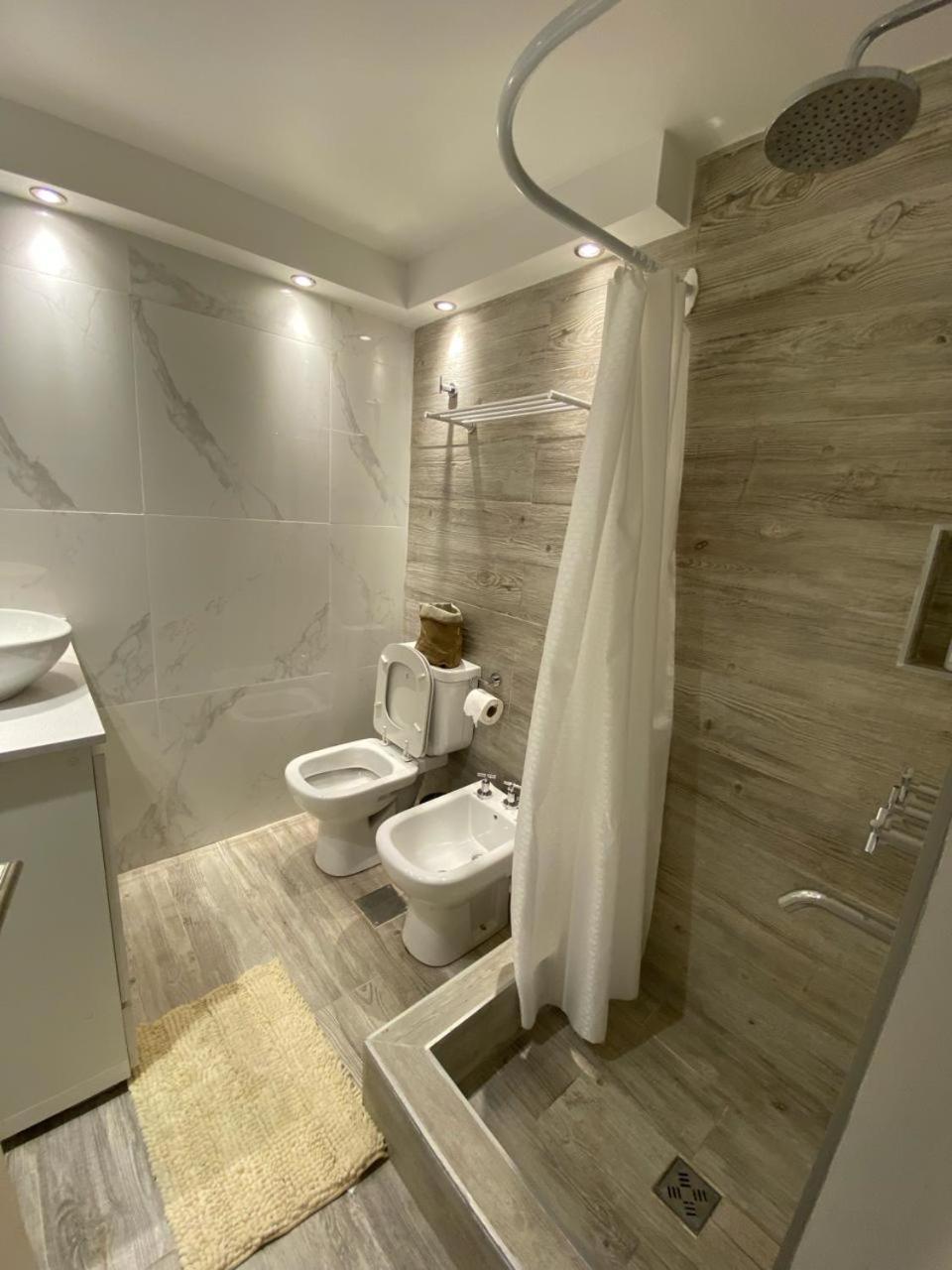 Departamento Centrico Con Cochera - Cordoba Argentina- Εξωτερικό φωτογραφία