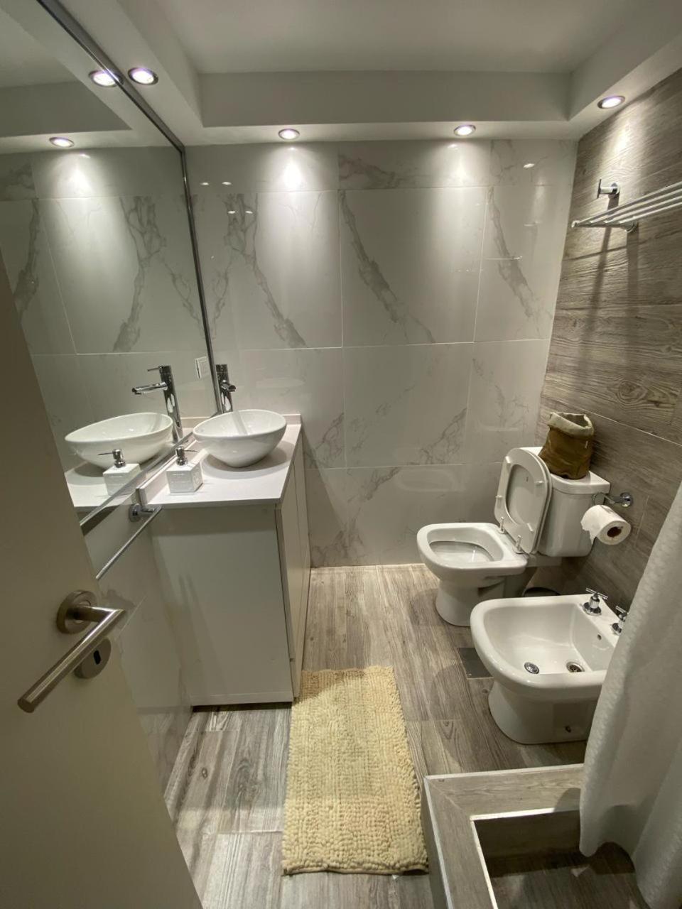 Departamento Centrico Con Cochera - Cordoba Argentina- Εξωτερικό φωτογραφία