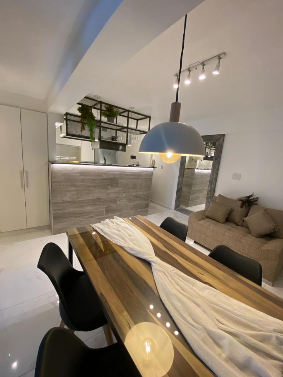 Departamento Centrico Con Cochera - Cordoba Argentina- Εξωτερικό φωτογραφία
